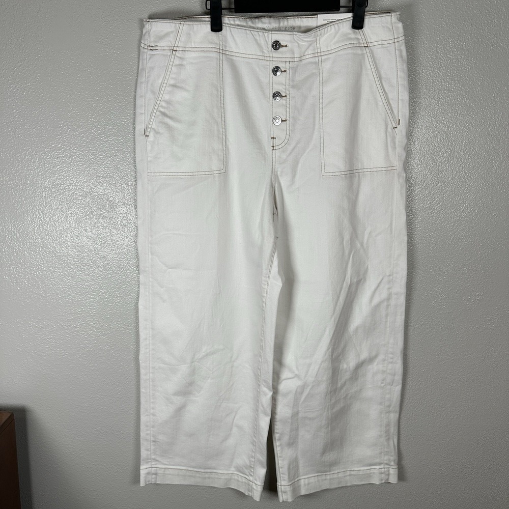 NEW‎ Chico's Pull-On Wide Leg Cropped Jeans Womens 3/US 16 Cream Buttons Stretch